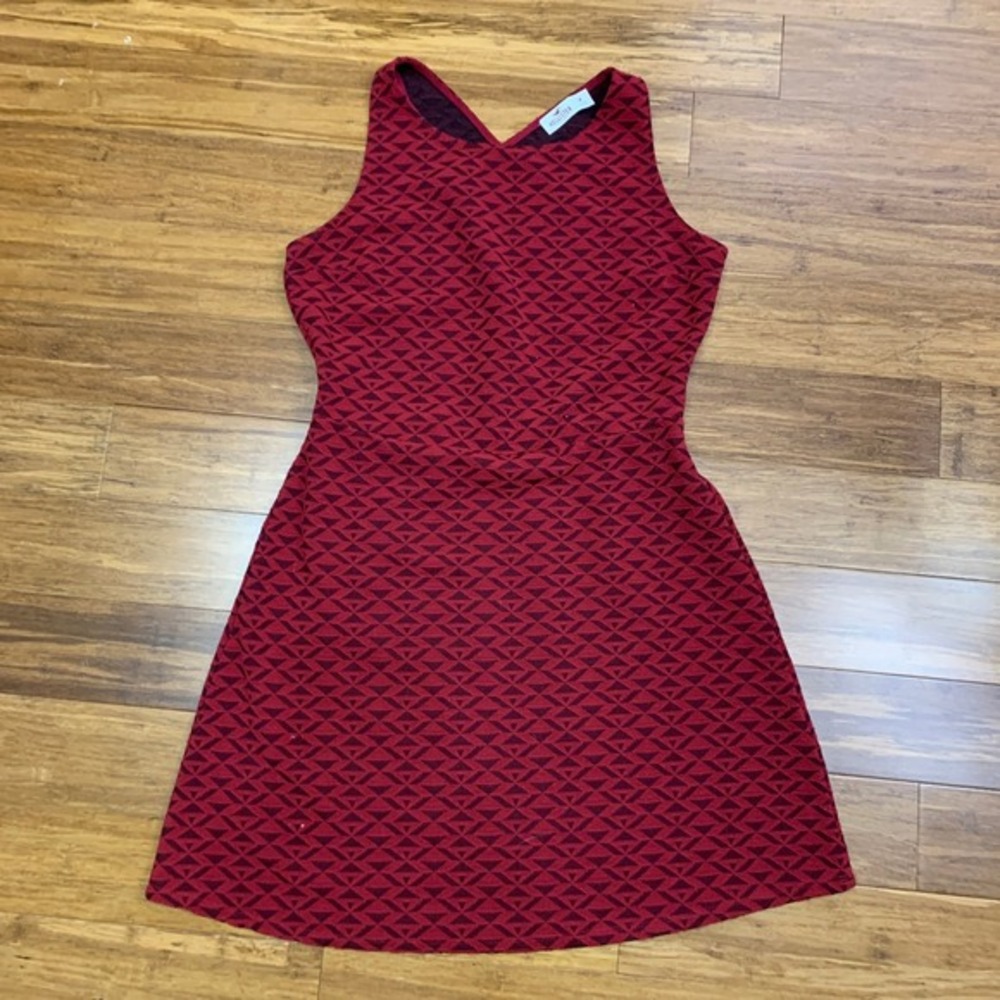 Hollister Fit & Flare Dress Womens Size Medium Red Geometric Sleeveless Casual